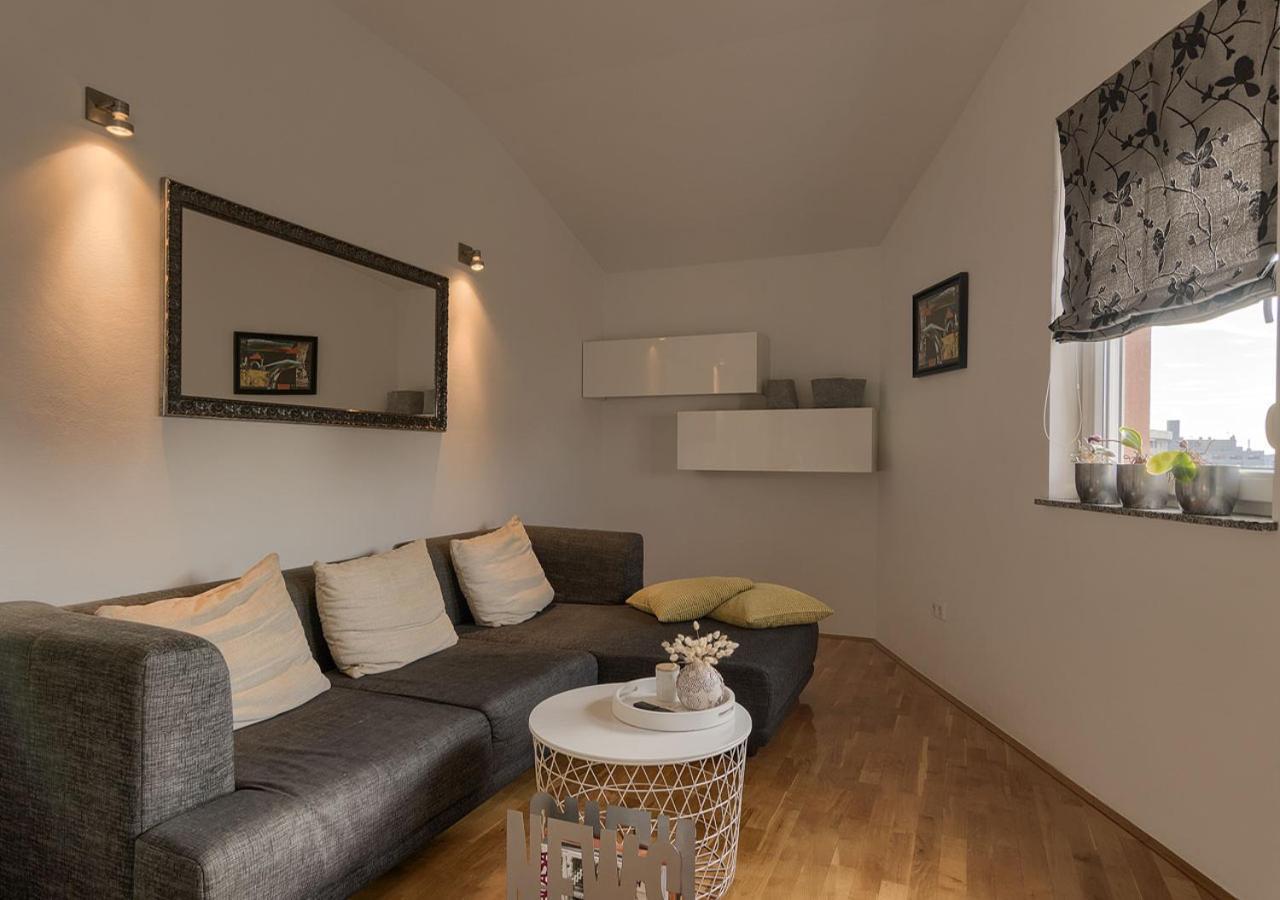 Apartment Leki - Newly Renovated, Modern City Spot พูลา ภายนอก รูปภาพ